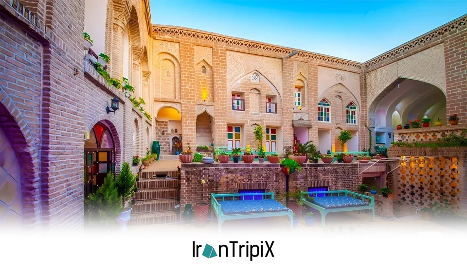 Traditional Afzal Palace Hotel Shushtar