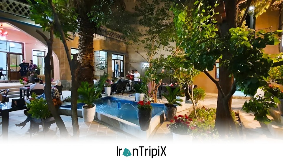 Nakhlistan Eco Lodge Isfahan