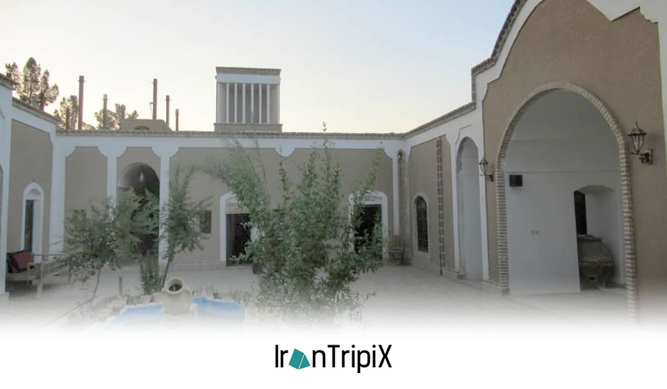 Gol Bi Bi Biodiversity Lodge Gonabad